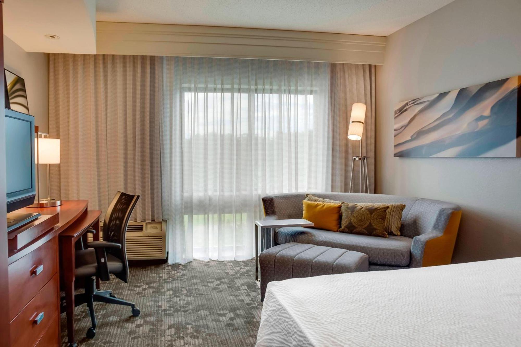 Courtyard Statesville Mooresville/Lake Norman Екстер'єр фото